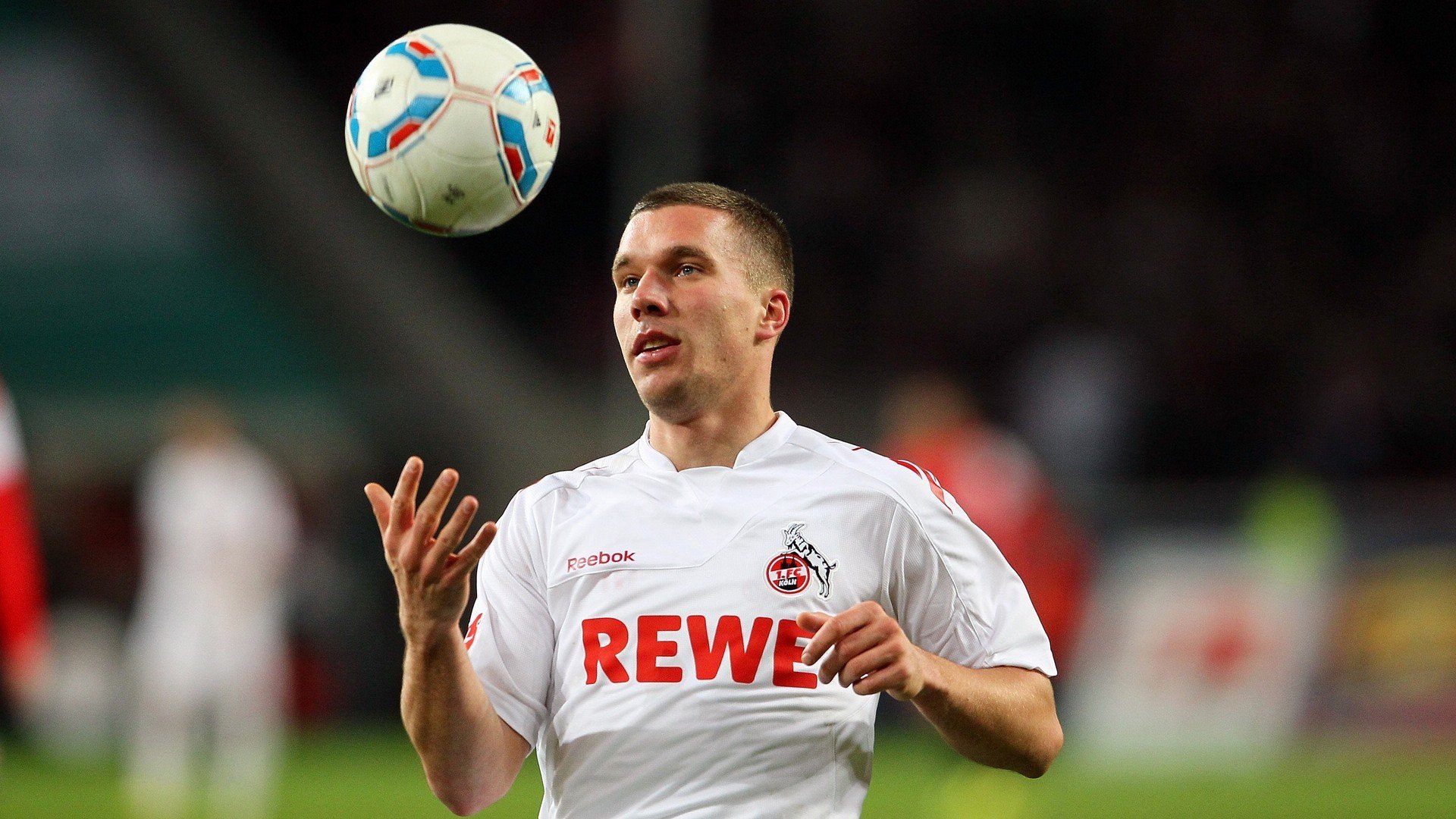 NBA最炫赛场：2025年最新视觉特效全景回顾，nba2020-2021赛季宣传片